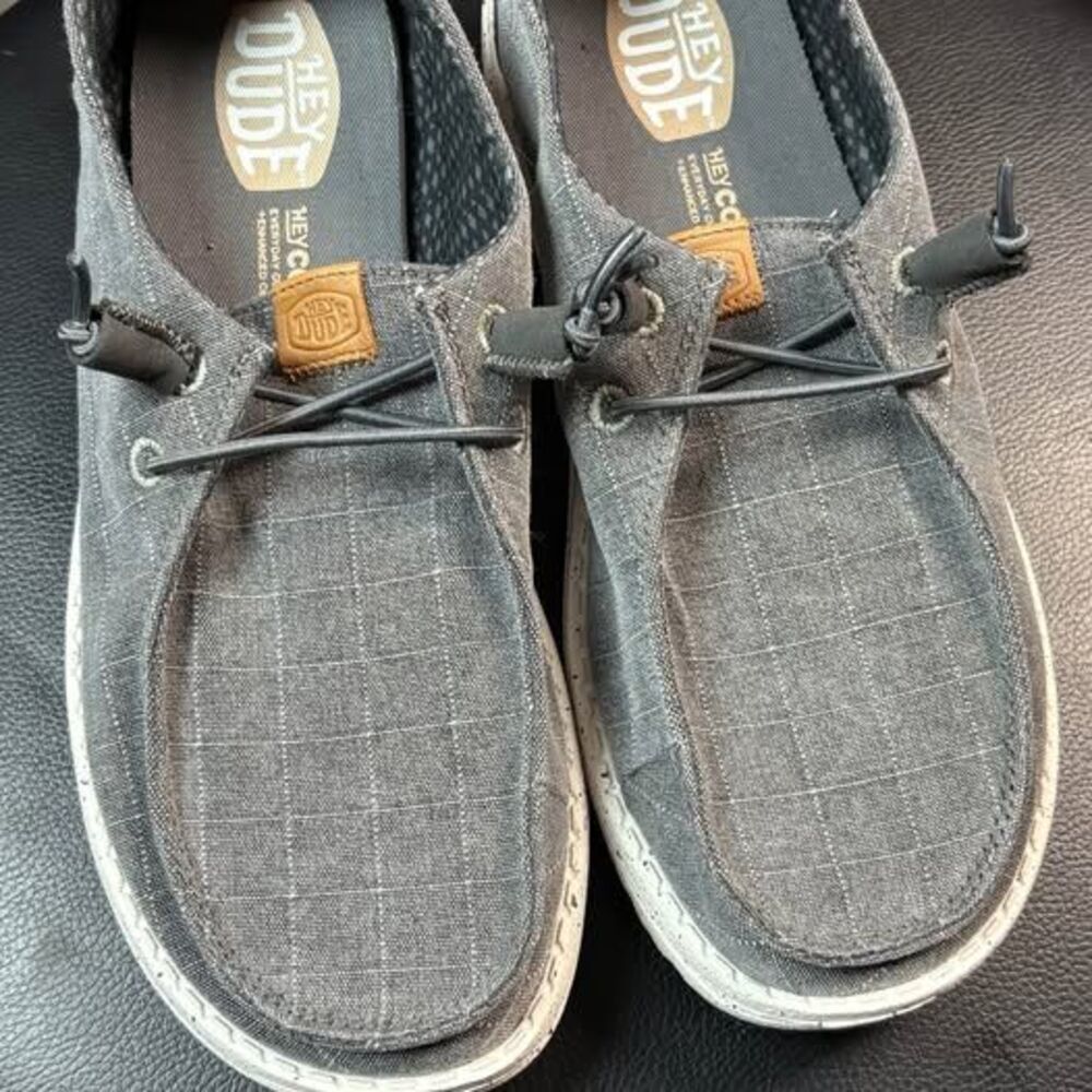 New Hey Dude wendy comfort comf grey loafers shoes women’s sz 7 never worn